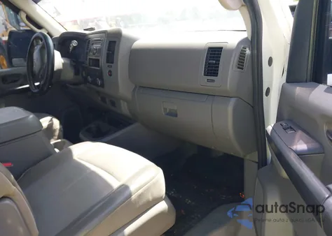 2013 Nissan Nv Sv from USA, damaged, VIN 1N6BF0KX3DN105090